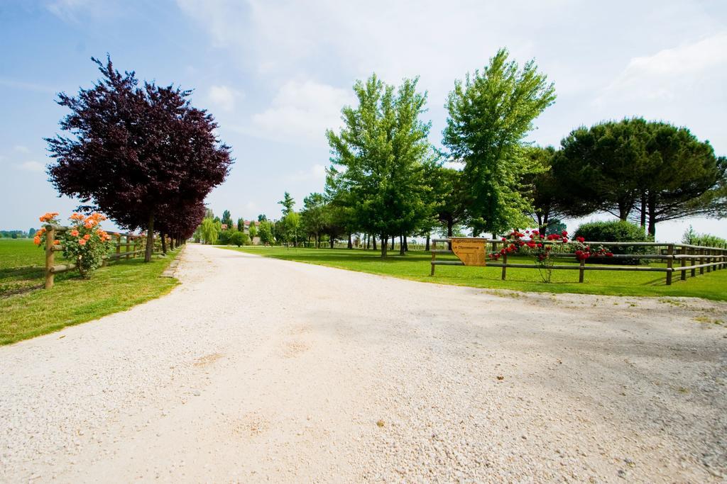 Agriturismo Le Cipressine Meolo Eksteriør bilde